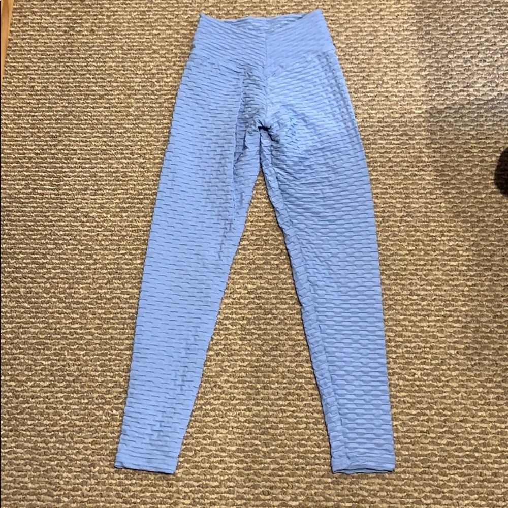 Periwinkle Cloud 9 Booty By Brabants leggings